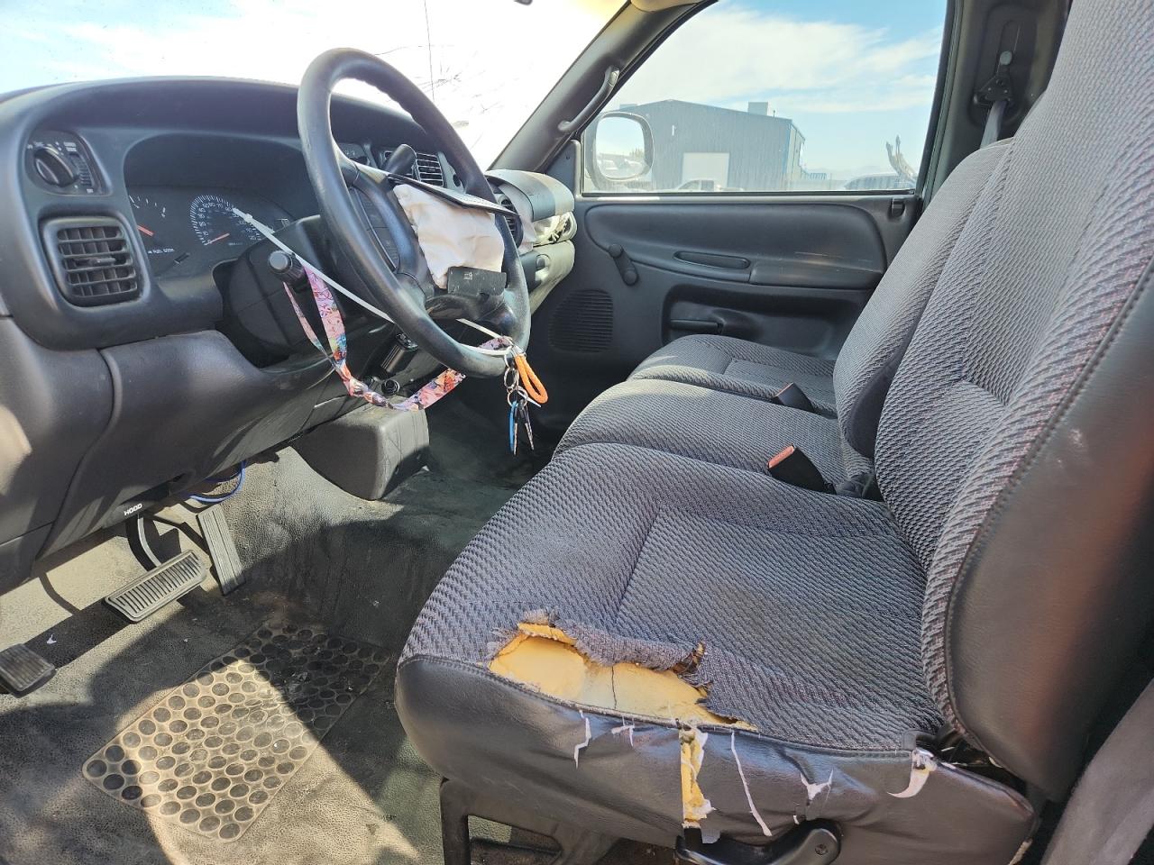 1999 Dodge Ram 1500 VIN: 1B7HC16X2XS212093 Lot: 90872755