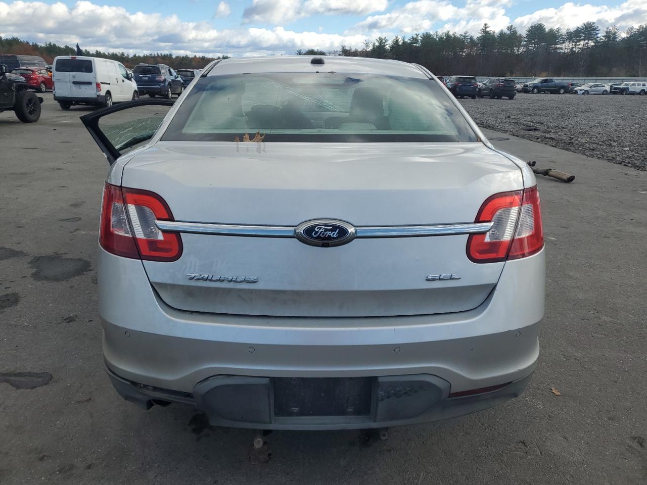 2011 Ford Taurus Sel VIN: 1FAHP2EW9BG173684 Lot: 90911895