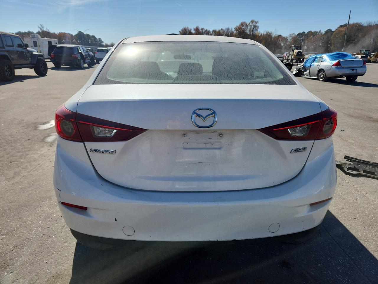 2015 Mazda 3 Sport VIN: 3MZBM1U75FM125315 Lot: 92948735