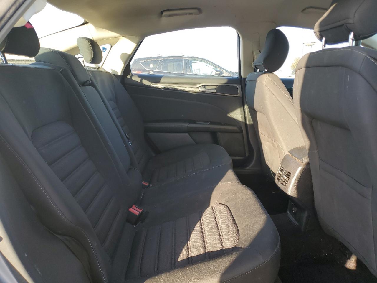 2017 Ford Fusion Se VIN: 3FA6P0H7XHR219671 Lot: 92319865