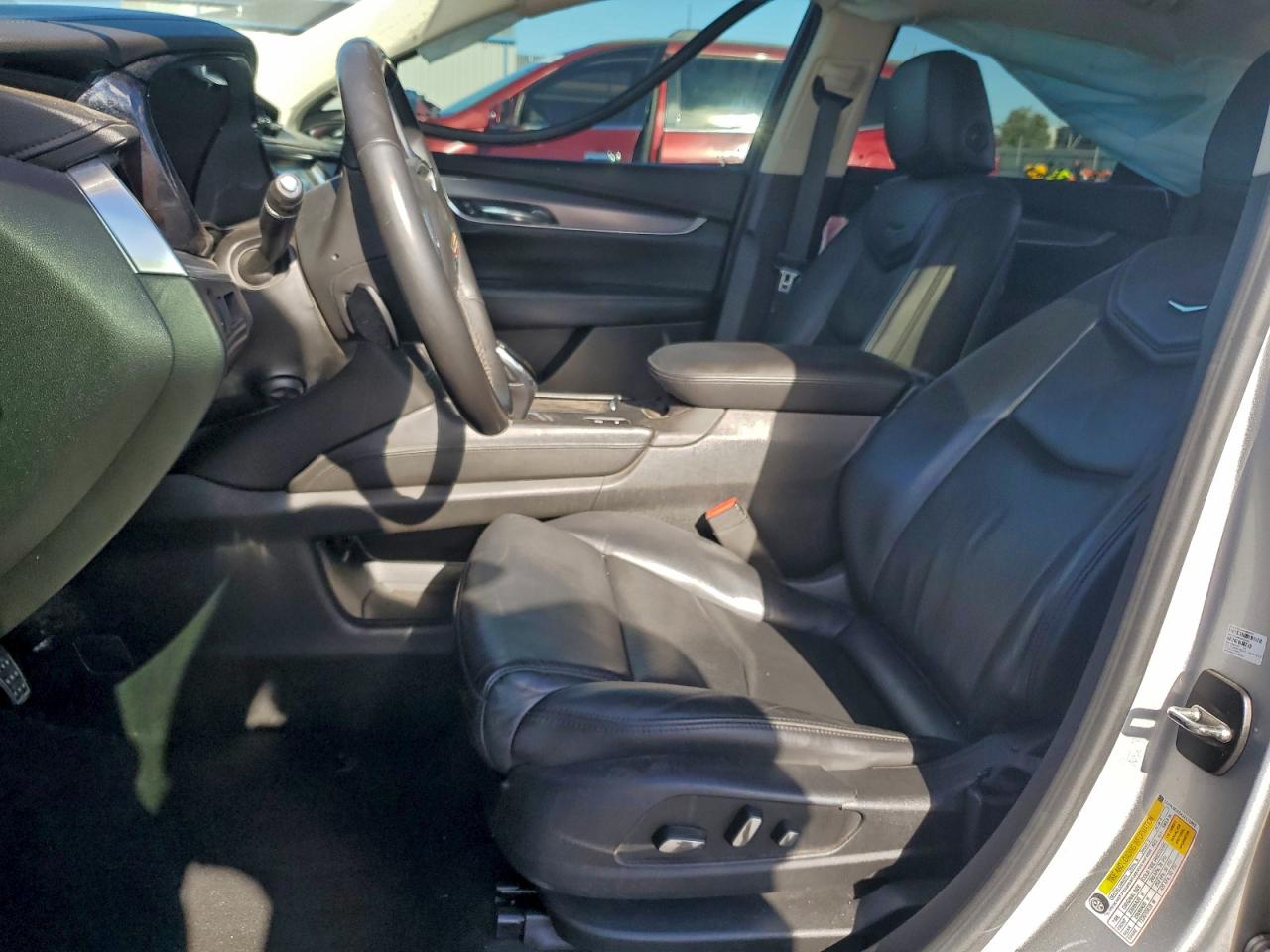 2018 Cadillac Xt5 Premium Luxury VIN: 1GYKNERSXJZ171602 Lot: 93944645