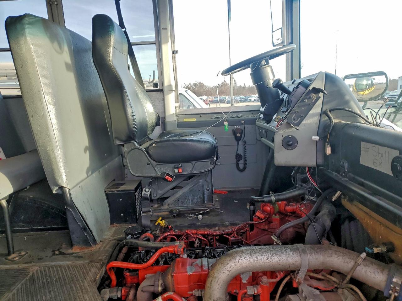 2014 Thomas Saf-T-Liner Efx - School Bus VIN: 1T88U9E23E1272354 Lot: 92332415