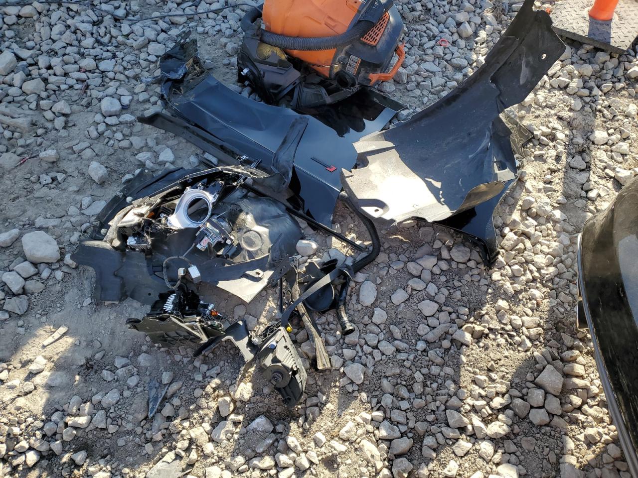 2015 Audi S4 Premium Plus VIN: WAUBGAFL1FA068514 Lot: 92190805