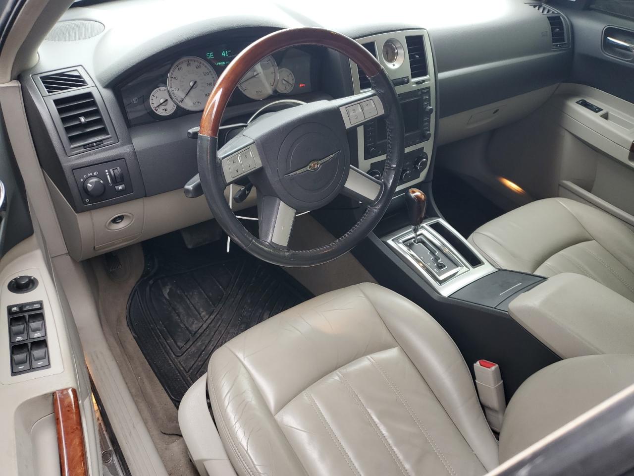 2006 Chrysler 300C VIN: 2C3LA63H26H289180 Lot: 93039265