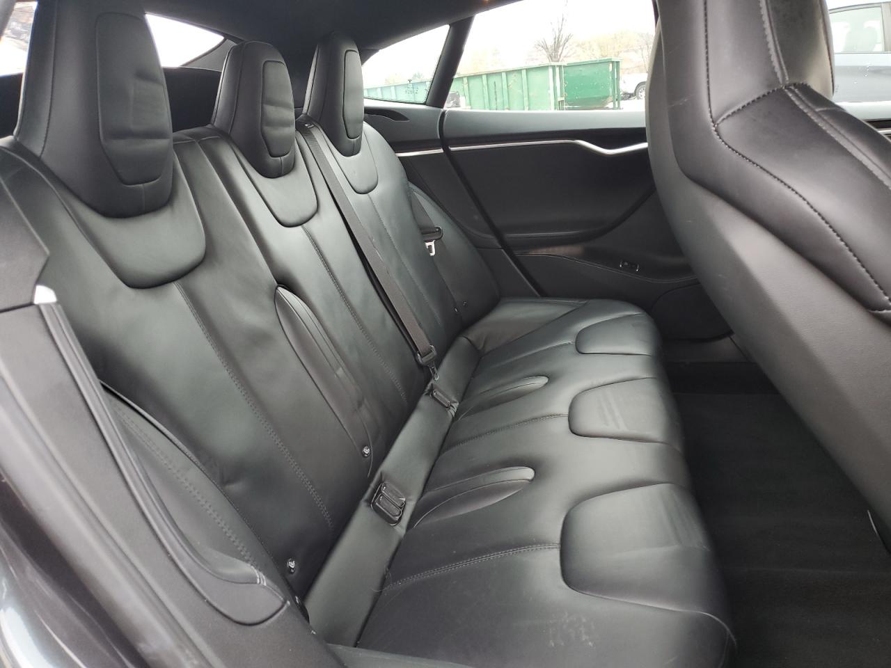 2016 Tesla Model S VIN: 5YJSA1E26GF129944 Lot: 93467675