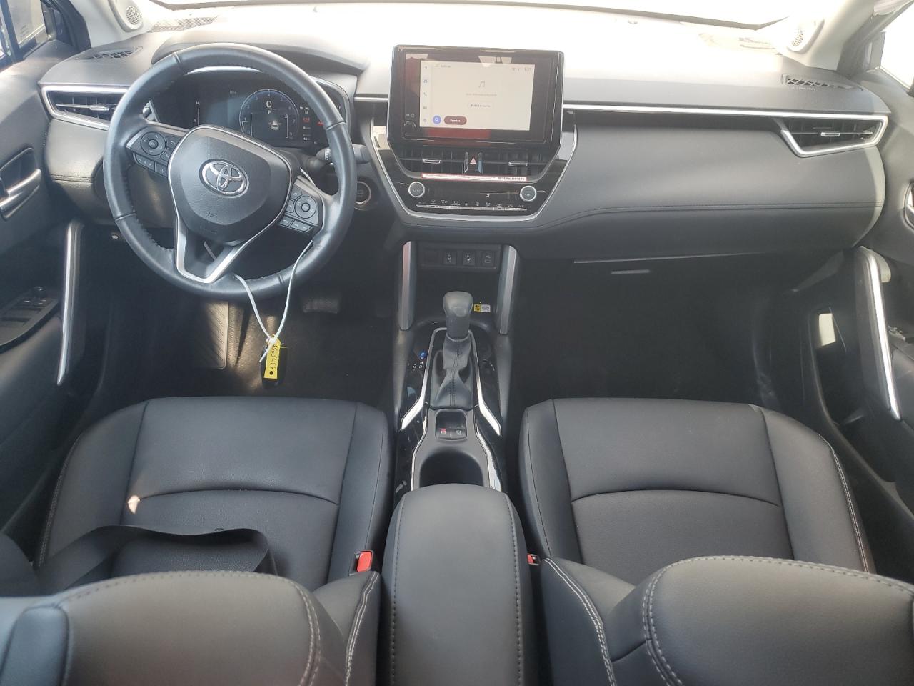 2023 Toyota Corolla Cross Xle VIN: 7MUDAAAG8PV068303 Lot: 83759535