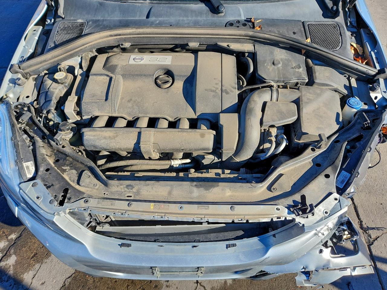 2013 Volvo Xc60 3.2 VIN: YV4952DZ0D2381465 Lot: 93760695