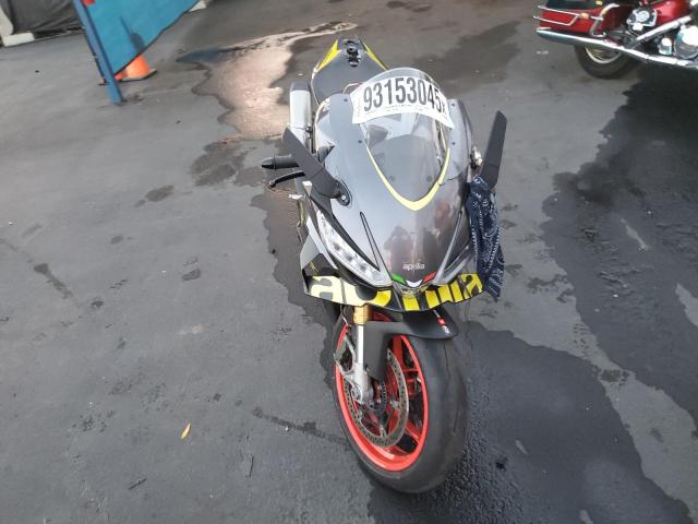 2026 APRILIA RSV4 1100  