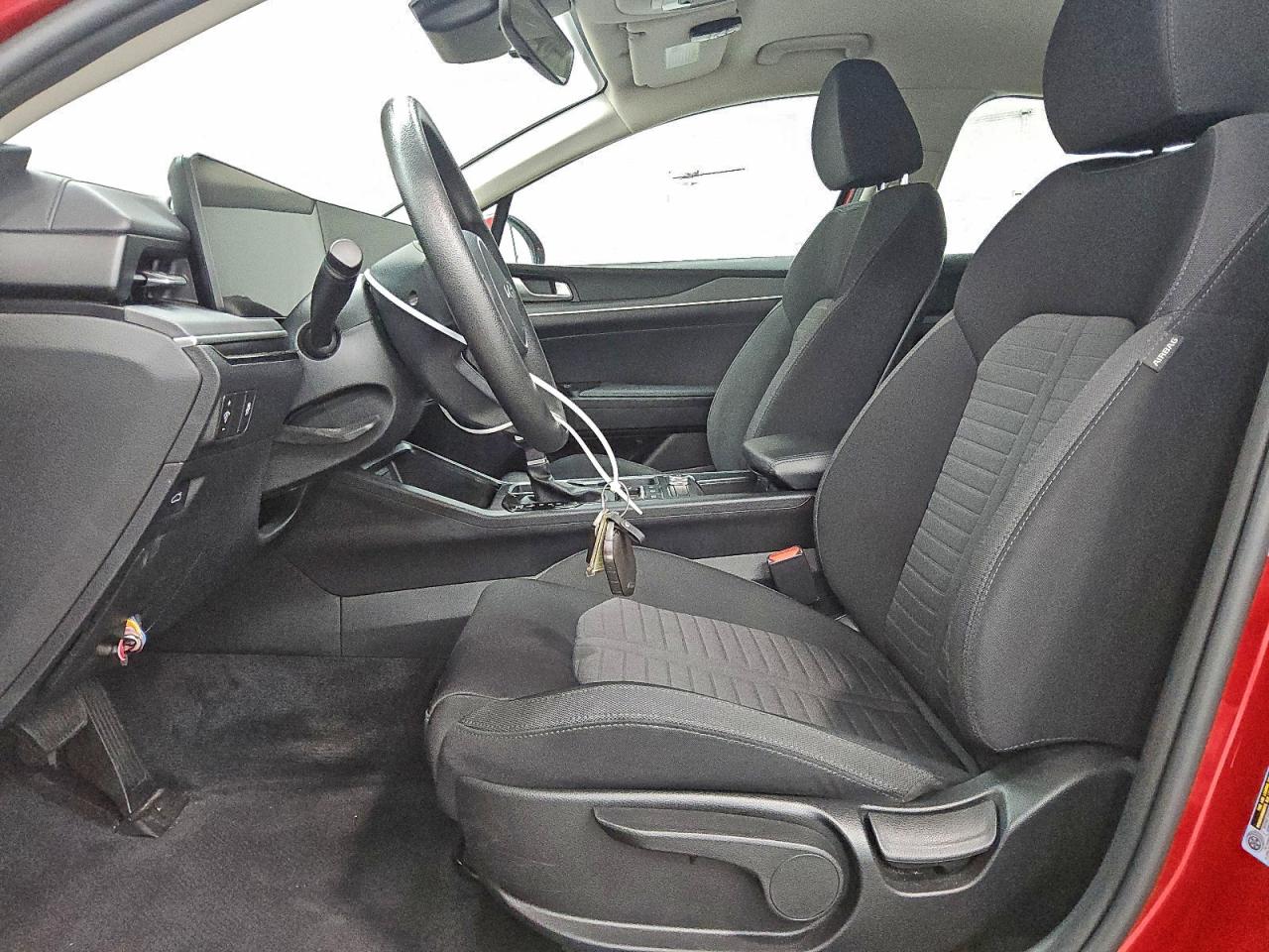 2025 Kia K5 Lxs VIN: KNAG24J70S5327934 Lot: 93059515