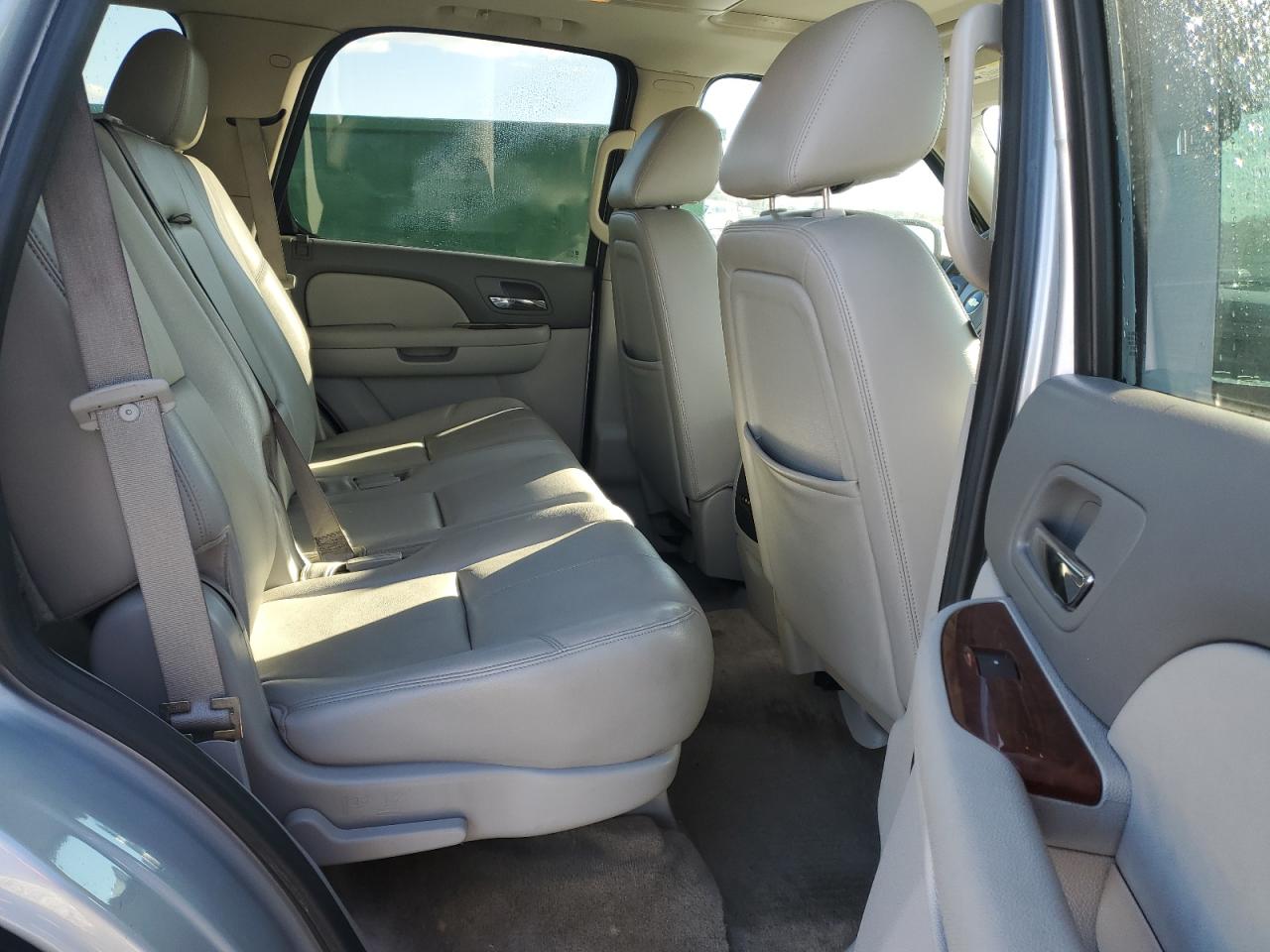 2013 Chevrolet Tahoe K1500 Lt VIN: 1GNSKBE01DR320864 Lot: 92093345