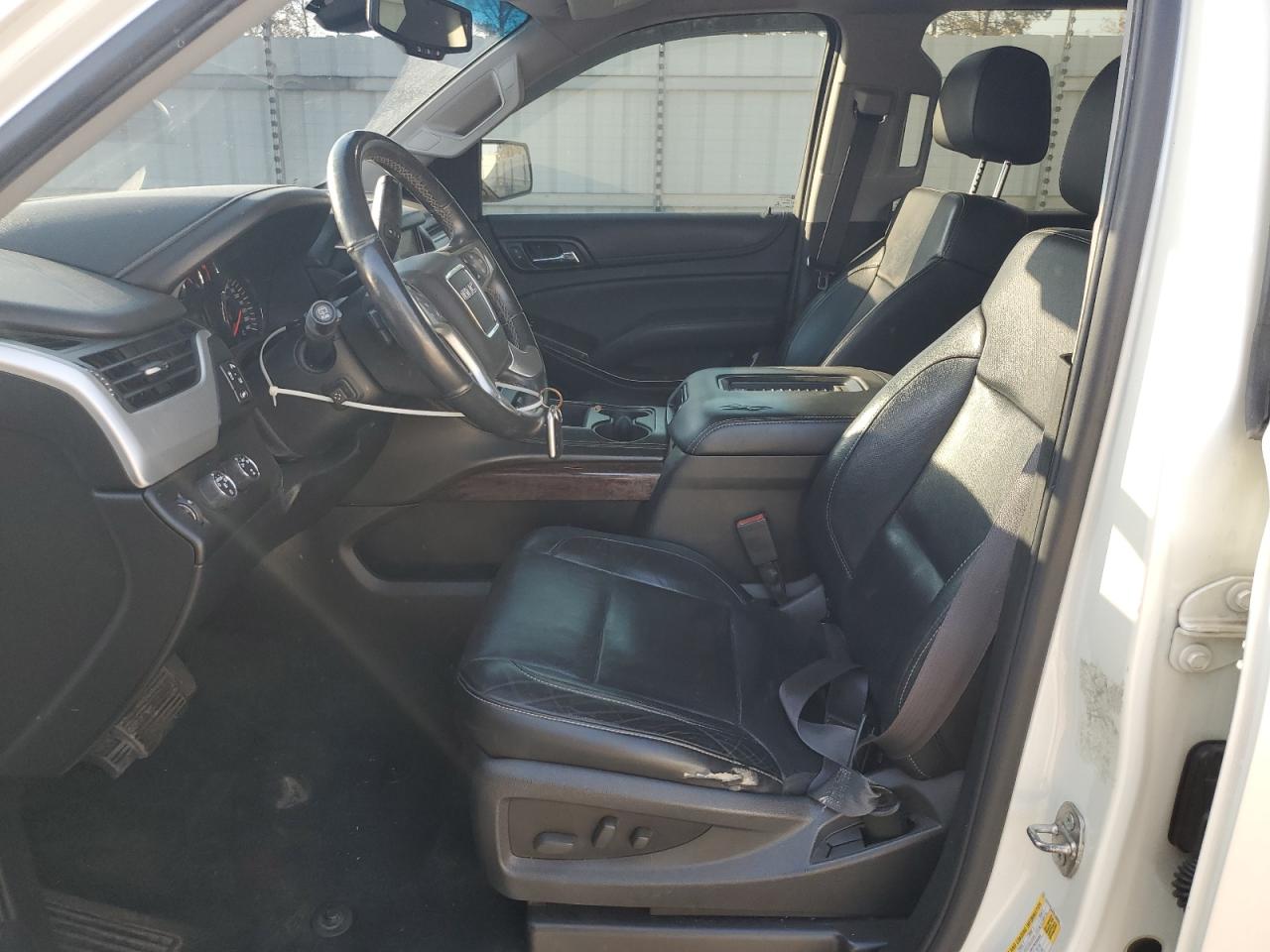 2015 GMC Yukon Xl K1500 Slt VIN: 1GKS2HKC5FR120040 Lot: 91432995