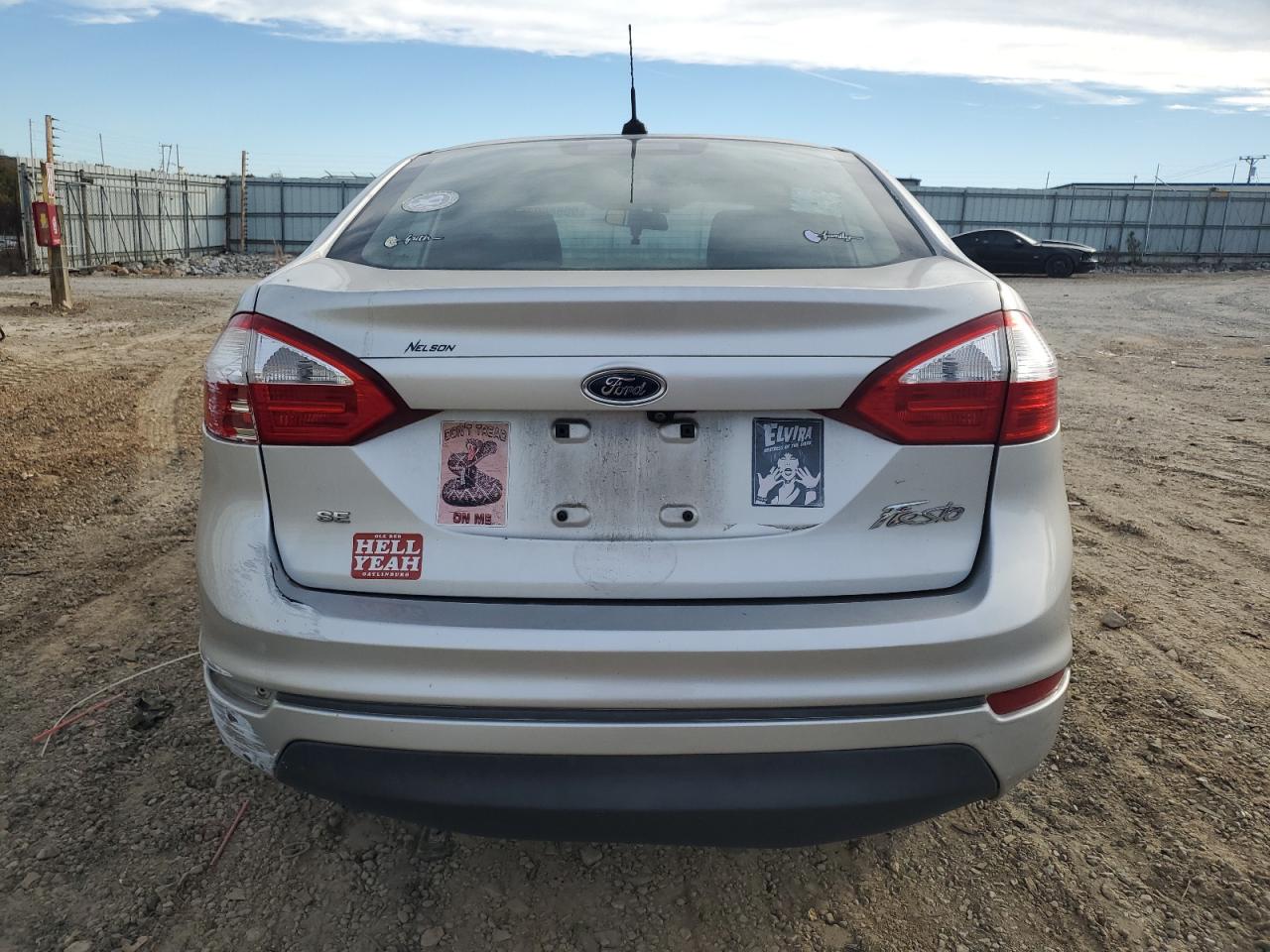 2019 Ford Fiesta Se VIN: 3FADP4BJ3KM140379 Lot: 90880975