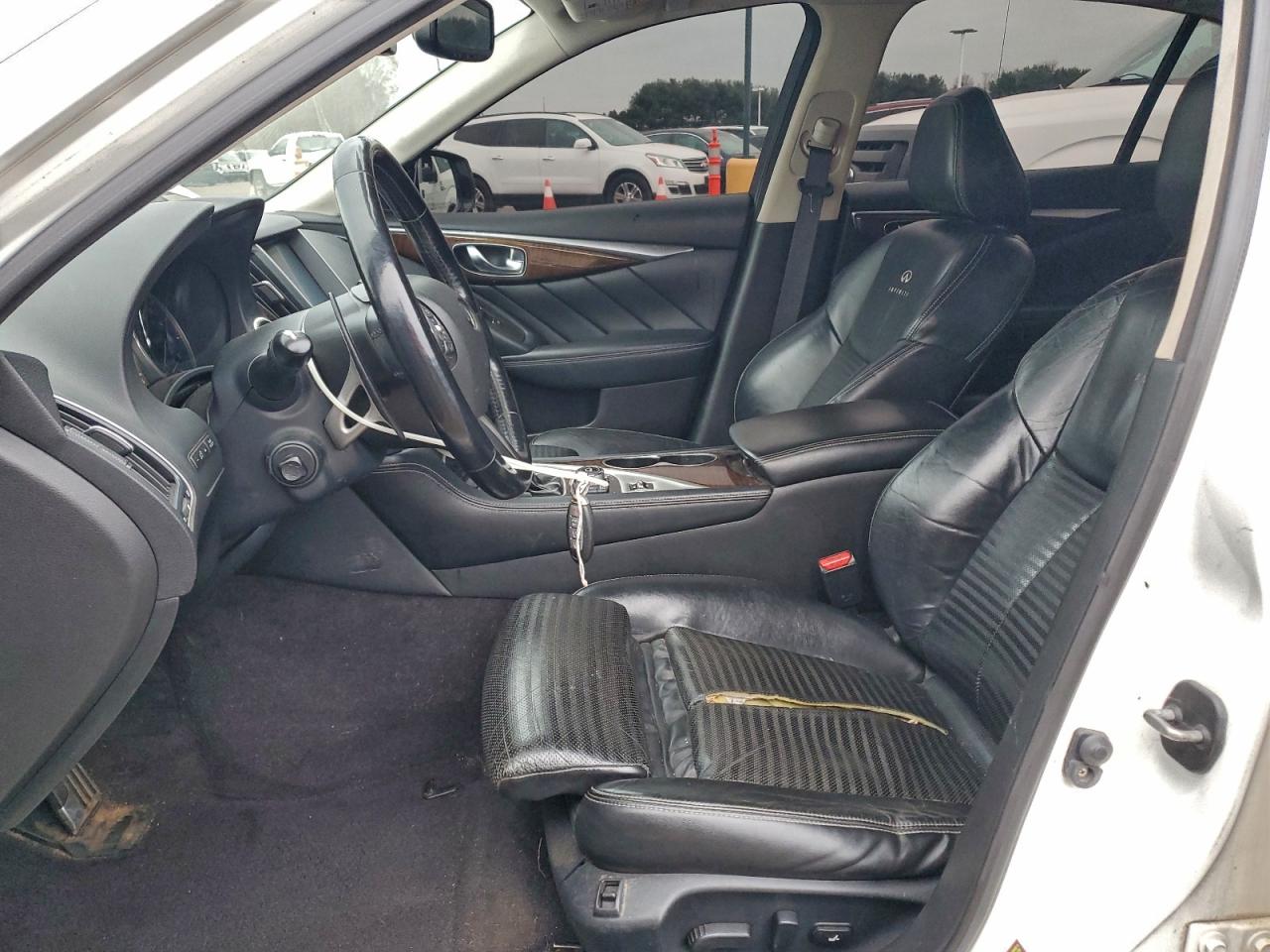 2014 Infiniti Q50 Hybrid Premium VIN: JN1AV7AR2EM701105 Lot: 93940285