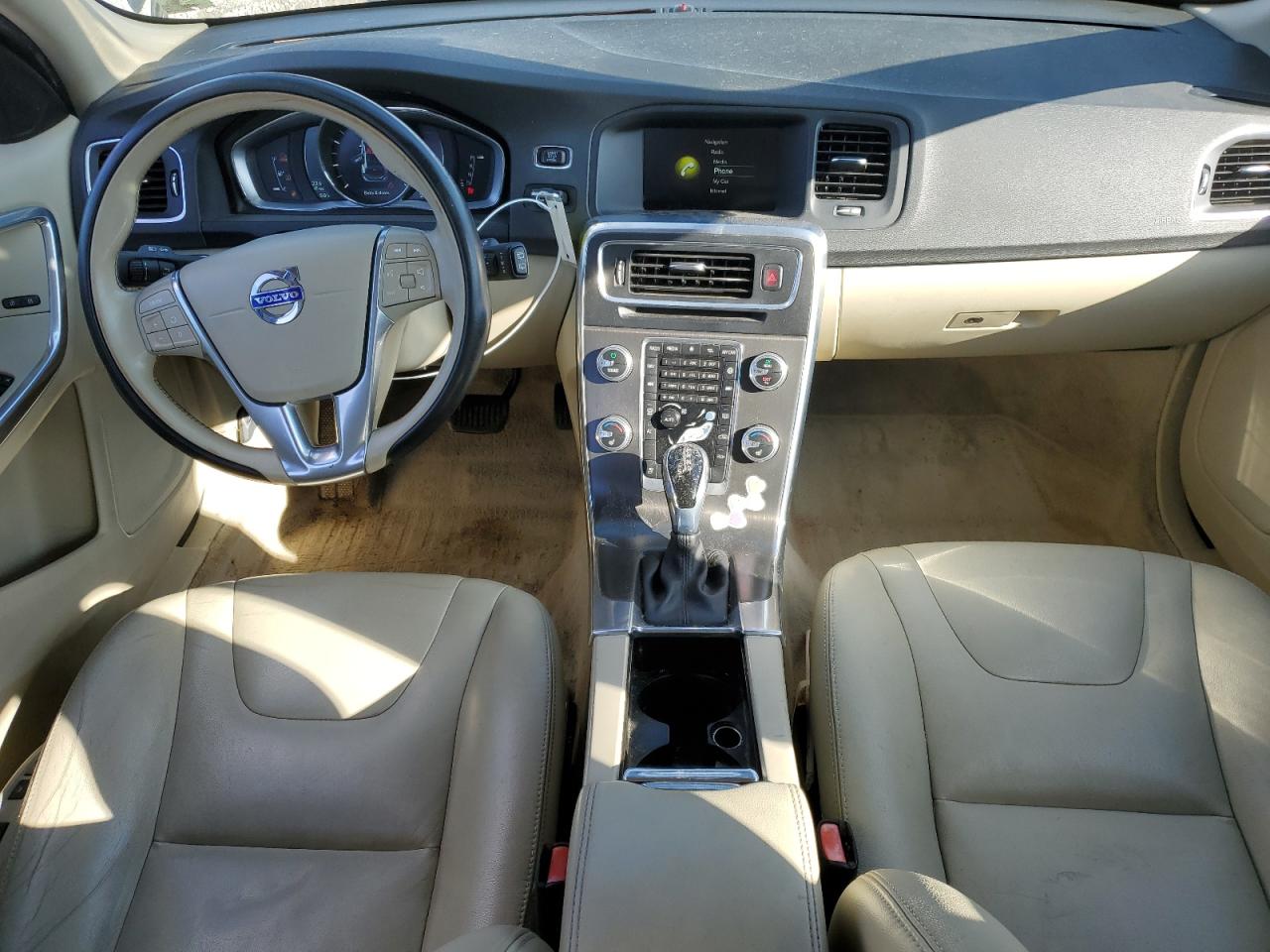 2016 Volvo V60 T5 Premier VIN: YV140MEK1G1292811 Lot: 90523015