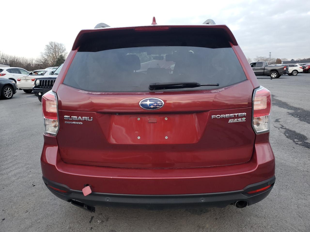 2017 Subaru Forester 2.5I Limited VIN: JF2SJARC0HH543758 Lot: 92370305