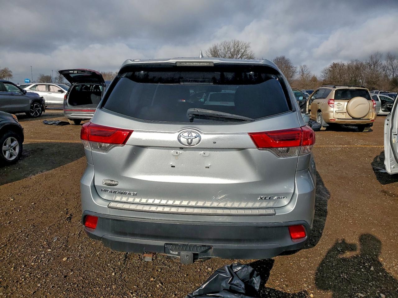 2018 Toyota Highlander Se VIN: 5TDJZRFHXJS806678 Lot: 93885065