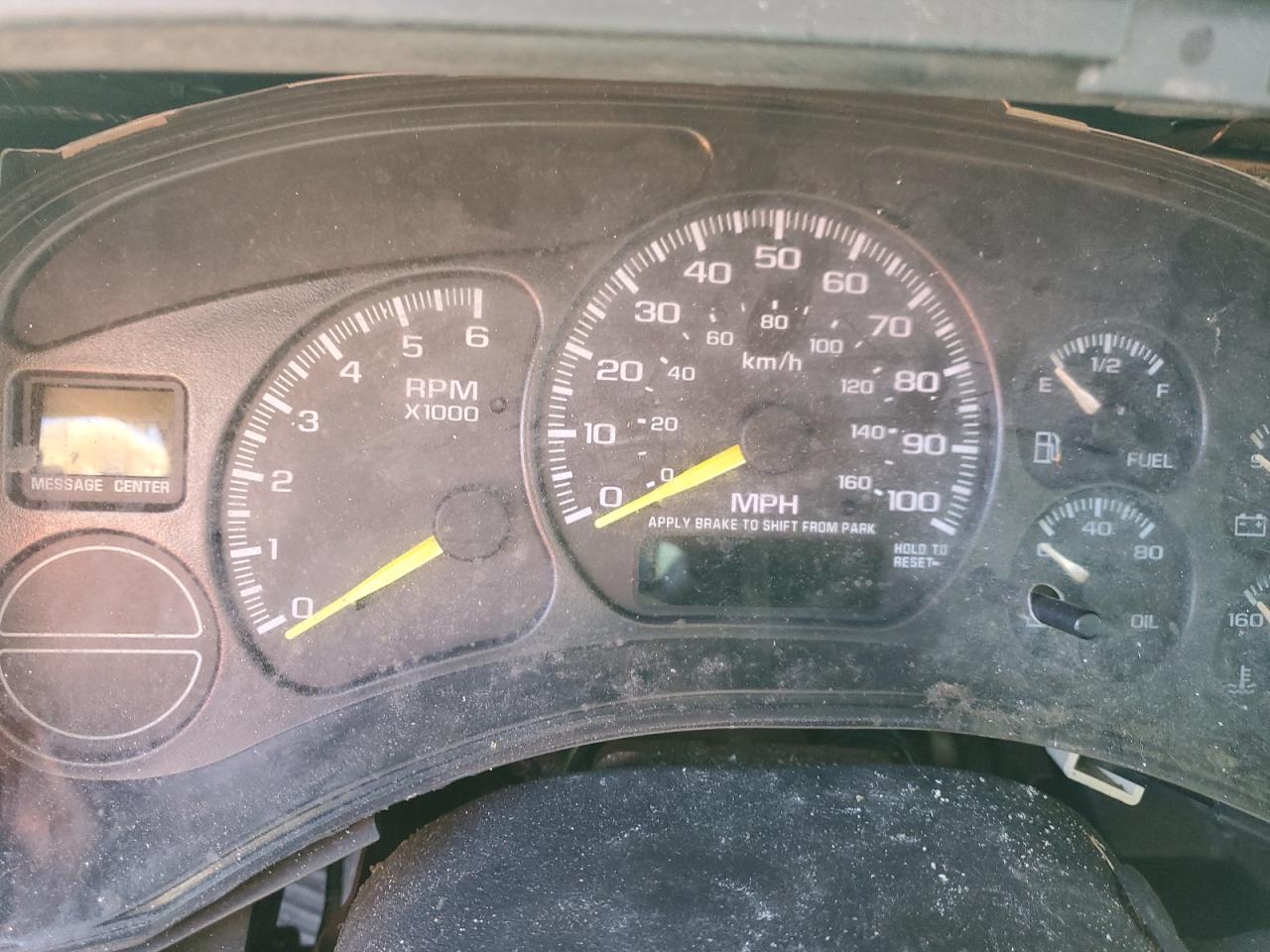 2001 GMC Yukon Xl C1500 VIN: 3GKEC16T31G118081 Lot: 91704025