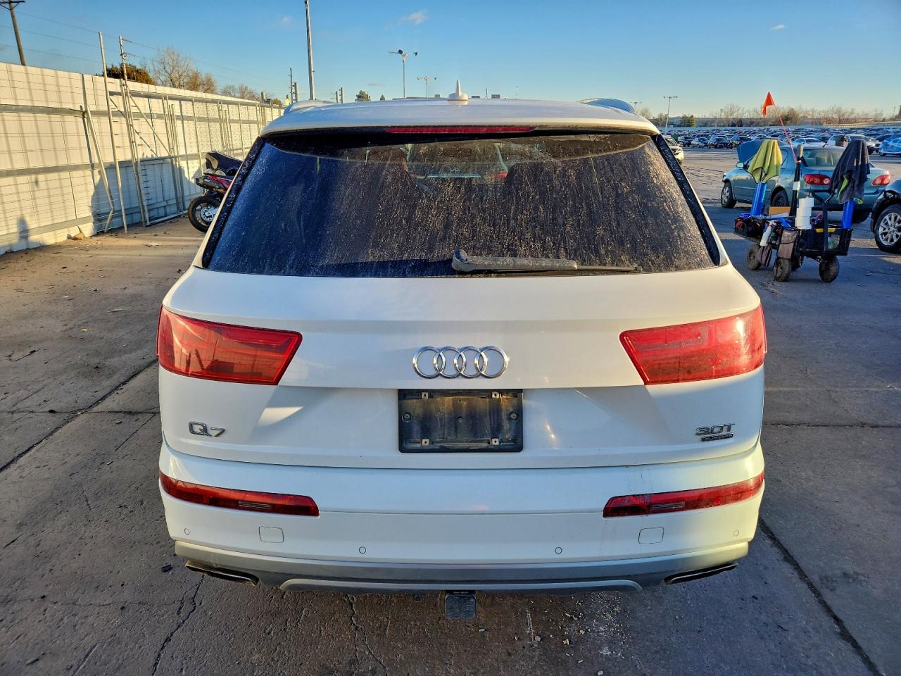 2017 Audi Q7 Prestige VIN: WA1VABF74HD043354 Lot: 93835855
