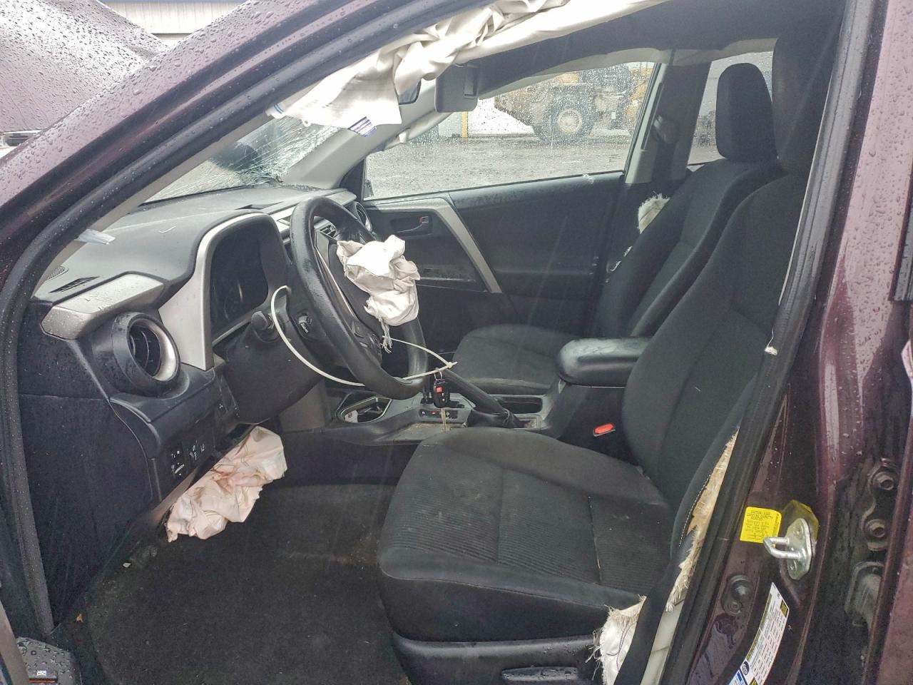 2017 Toyota Rav4 Le VIN: 2T3BFREV3HW669564 Lot: 94332895