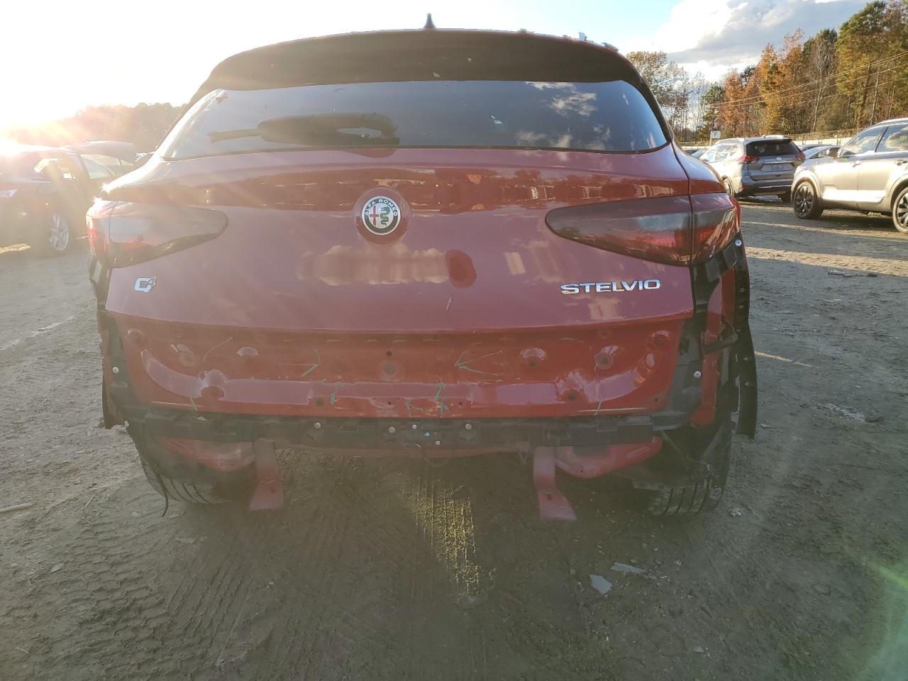 2018 Alfa Romeo Stelvio Ti Luxury VIN: ZASFAKRN0J7C28274 Lot: 91464065
