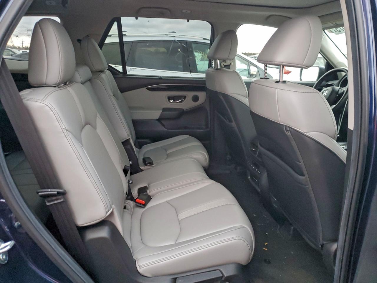 2025 Honda Pilot Touring VIN: 5FNYG1H79SB043780 Lot: 94504075