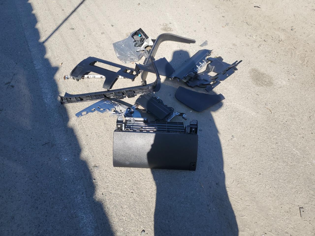 2013 Toyota Land Cruiser VIN: JTMHY7AJ9D4009628 Lot: 91863985