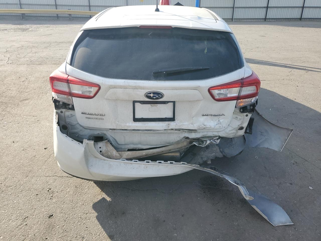 2018 Subaru Impreza VIN: 4S3GTAA64J1732710 Lot: 92476355