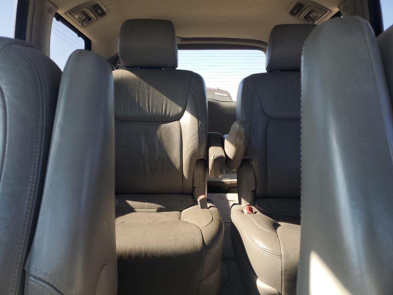 2005 Toyota Sienna Xle VIN: 5TDZA22C85S273392 Lot: 91500025