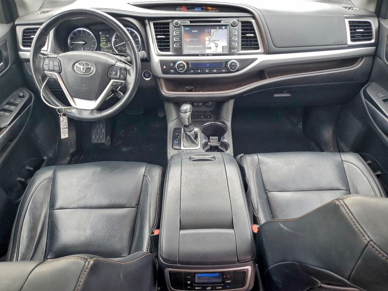 2018 Toyota Highlander Se VIN: 5TDJZRFH5JS811478 Lot: 93406645