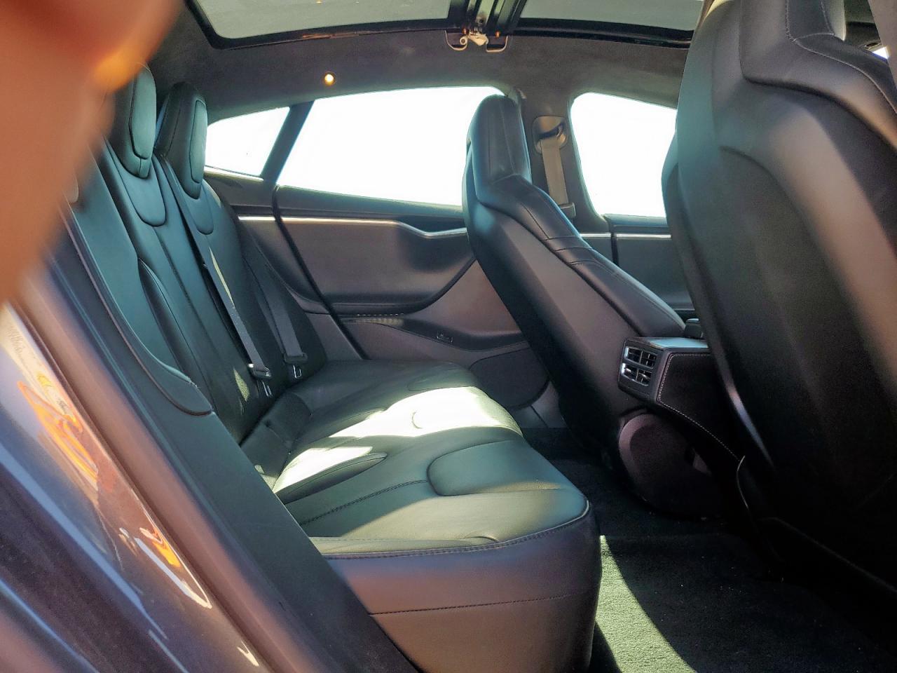 2016 Tesla Model S VIN: 5YJSA1E29GF145717 Lot: 91206435