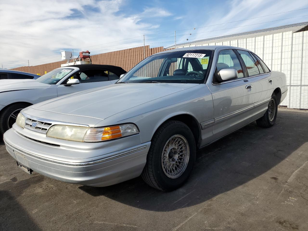 1996 Ford Crown Victoria Lx