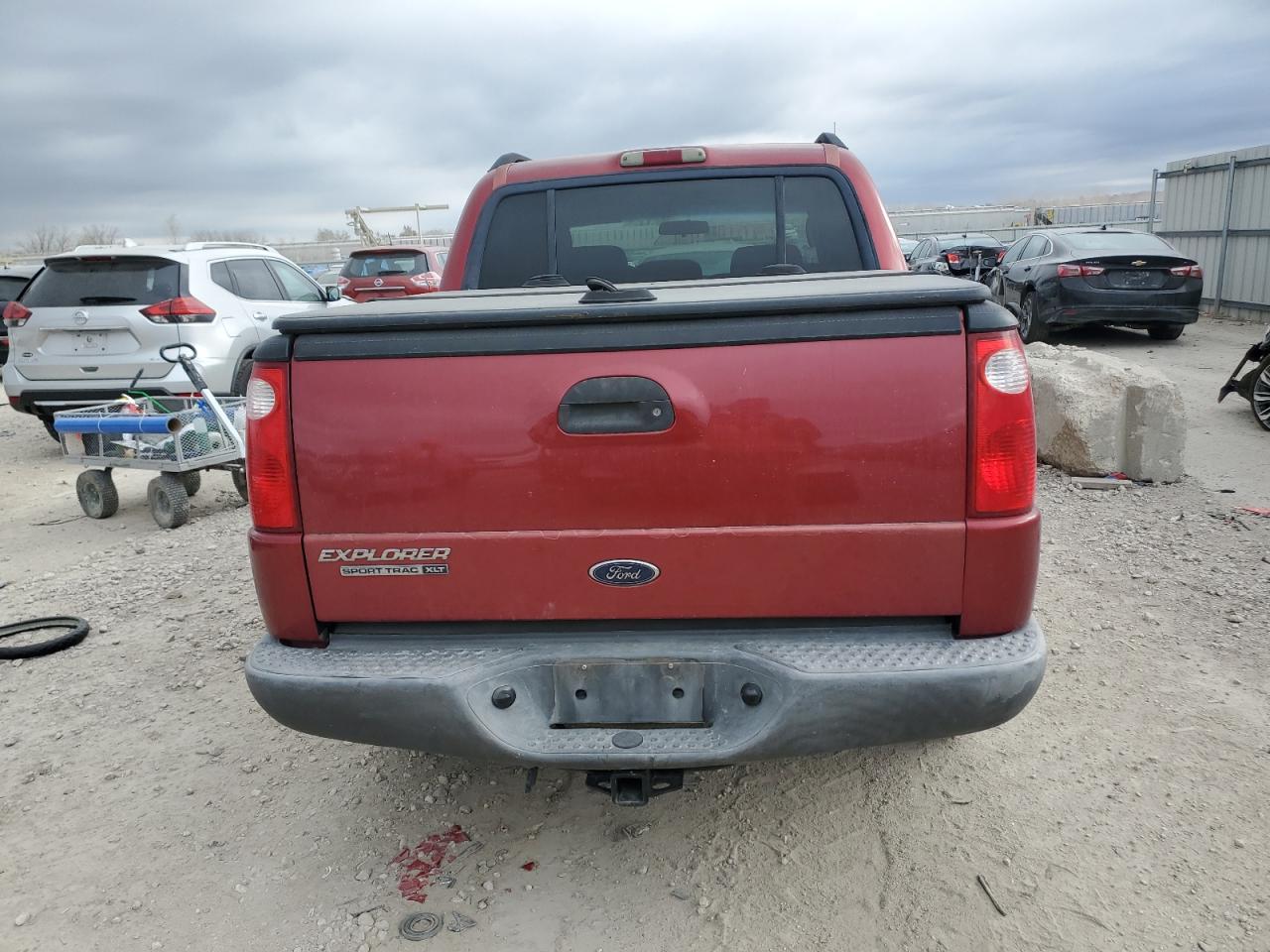 2005 Ford Explorer Sport Trac VIN: 1FMZU67K15UA12398 Lot: 93283895