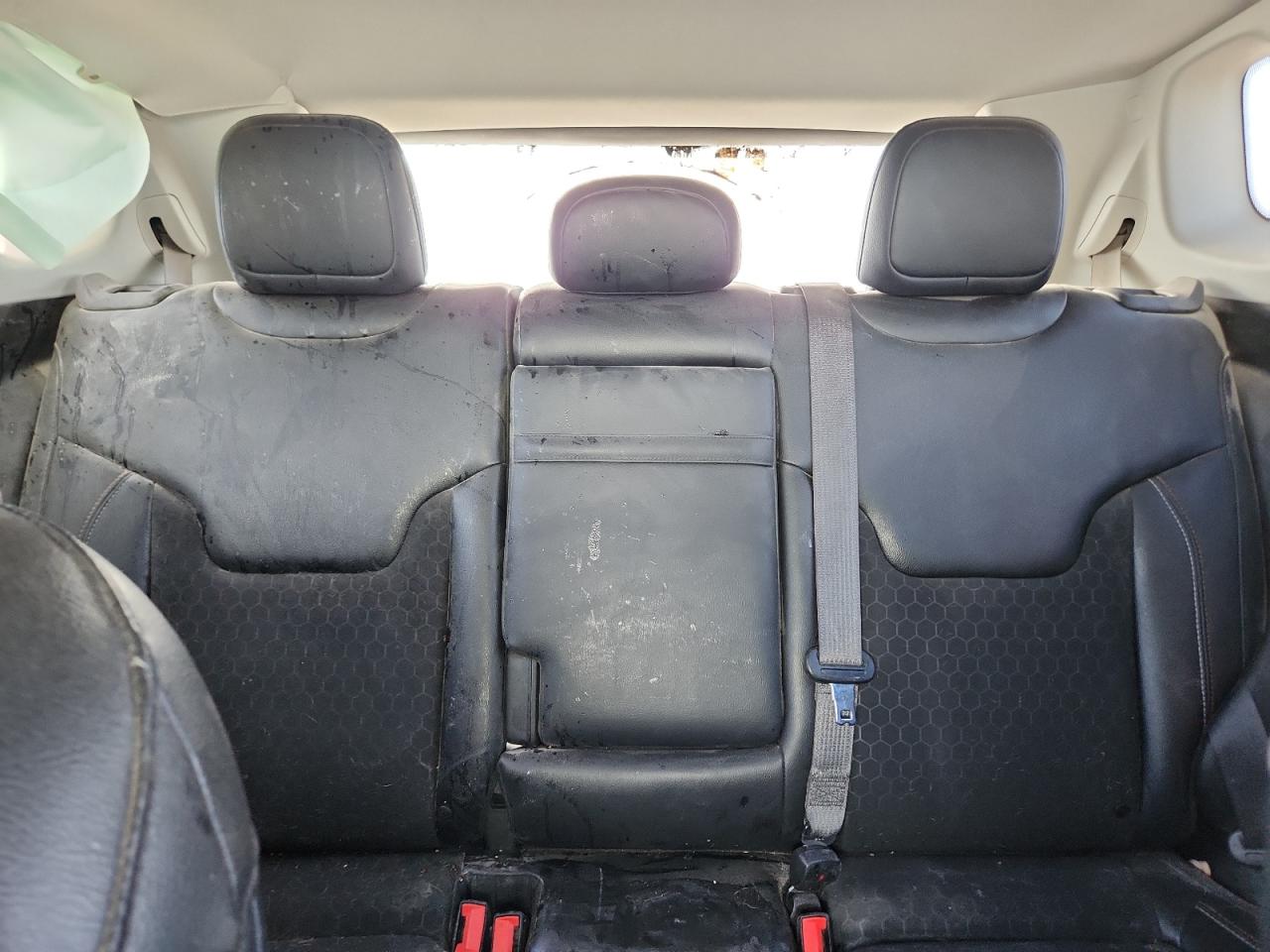 2018 Jeep Compass Latitude VIN: 3C4NJDBB6JT167878 Lot: 92512825