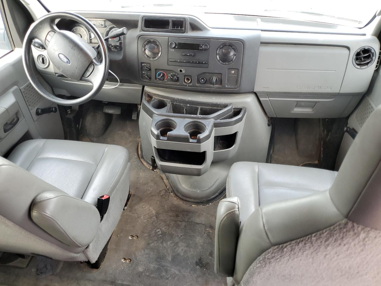 2014 Ford Econoline E350 Super Duty Wagon VIN: 1FBSS3BL5EDA46598 Lot: 92429625