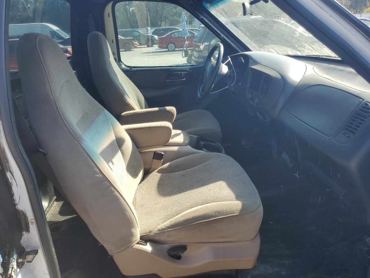 2002 Ford F150 VIN: 3FTRF17202MA11065 Lot: 93258865