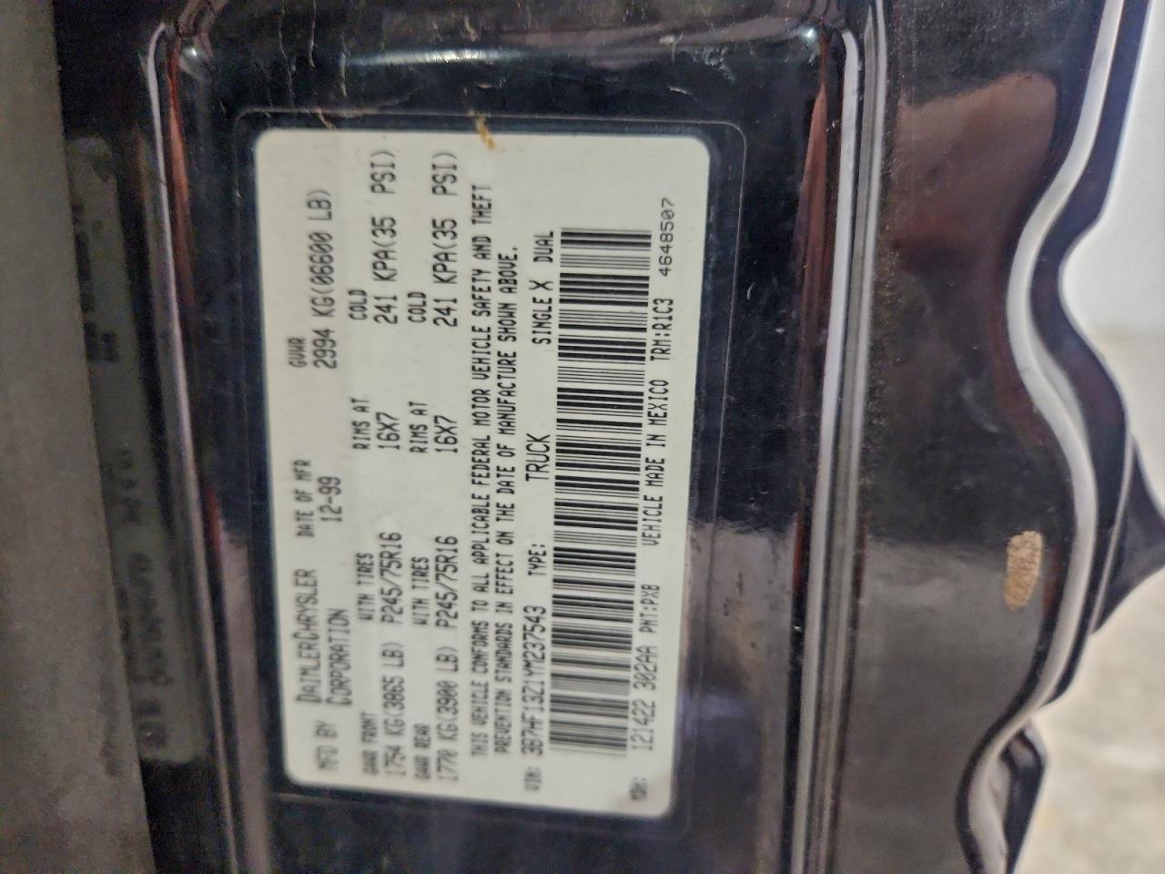 2000 Dodge Ram 1500 VIN: 3B7HF13Z1YM237543 Lot: 94180325
