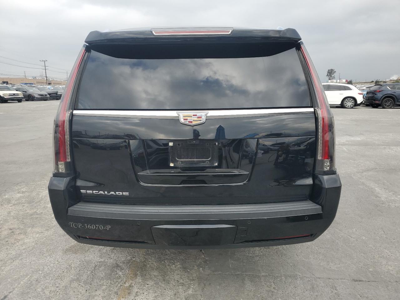 2019 Cadillac Escalade Esv Premium Luxury VIN: 1GYS3JKJ4KR117486 Lot: 91725515