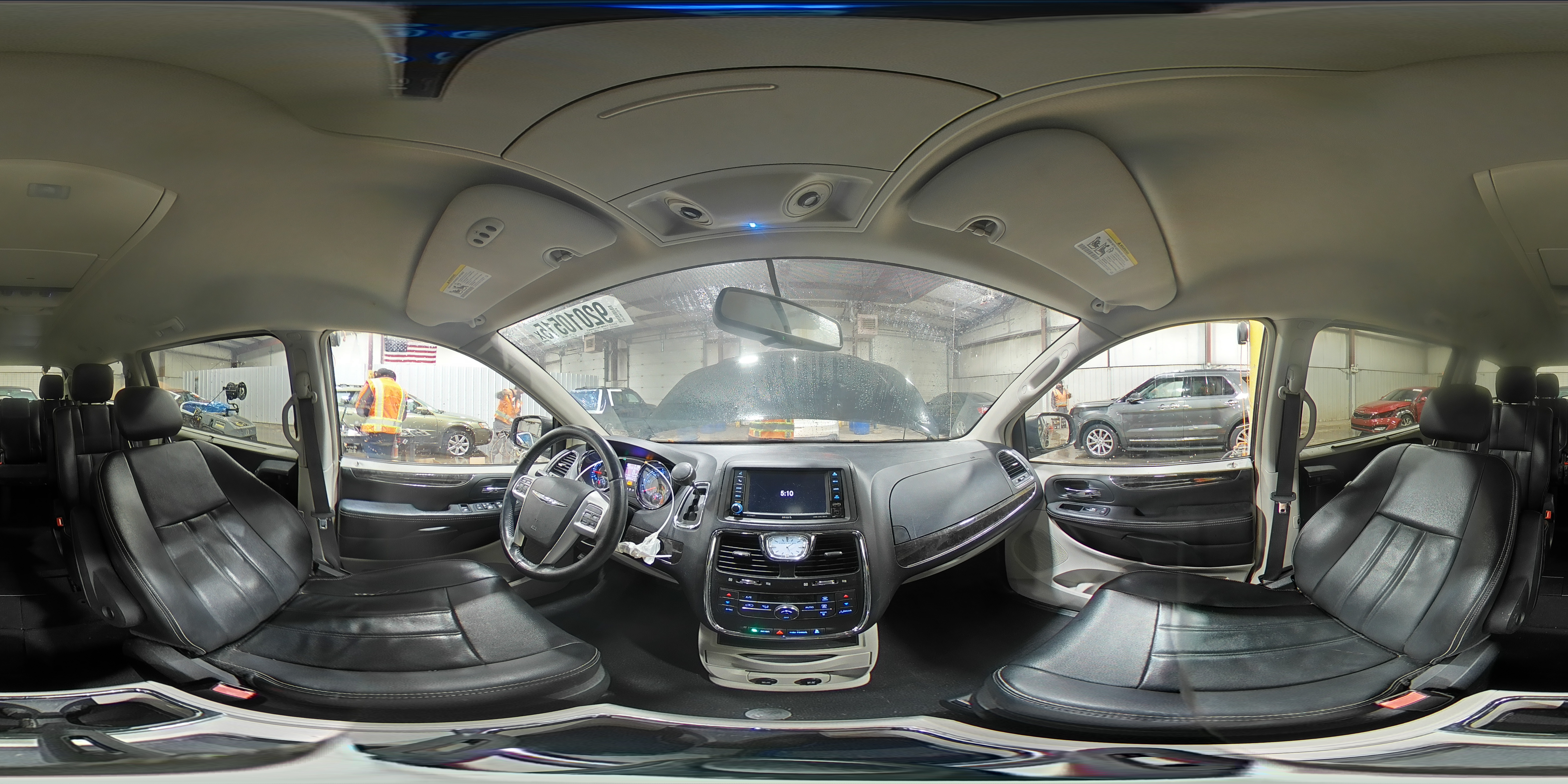 2014 Chrysler Town & Country Touring VIN: 2C4RC1BG4ER449774 Lot: 92010515