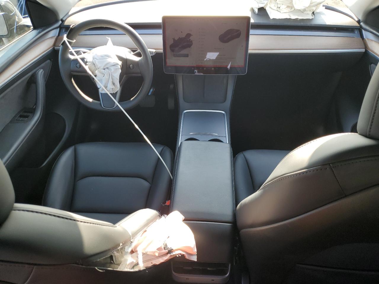 2024 Tesla Model Y VIN: 7SAYGDED9RF113822 Lot: 91005245