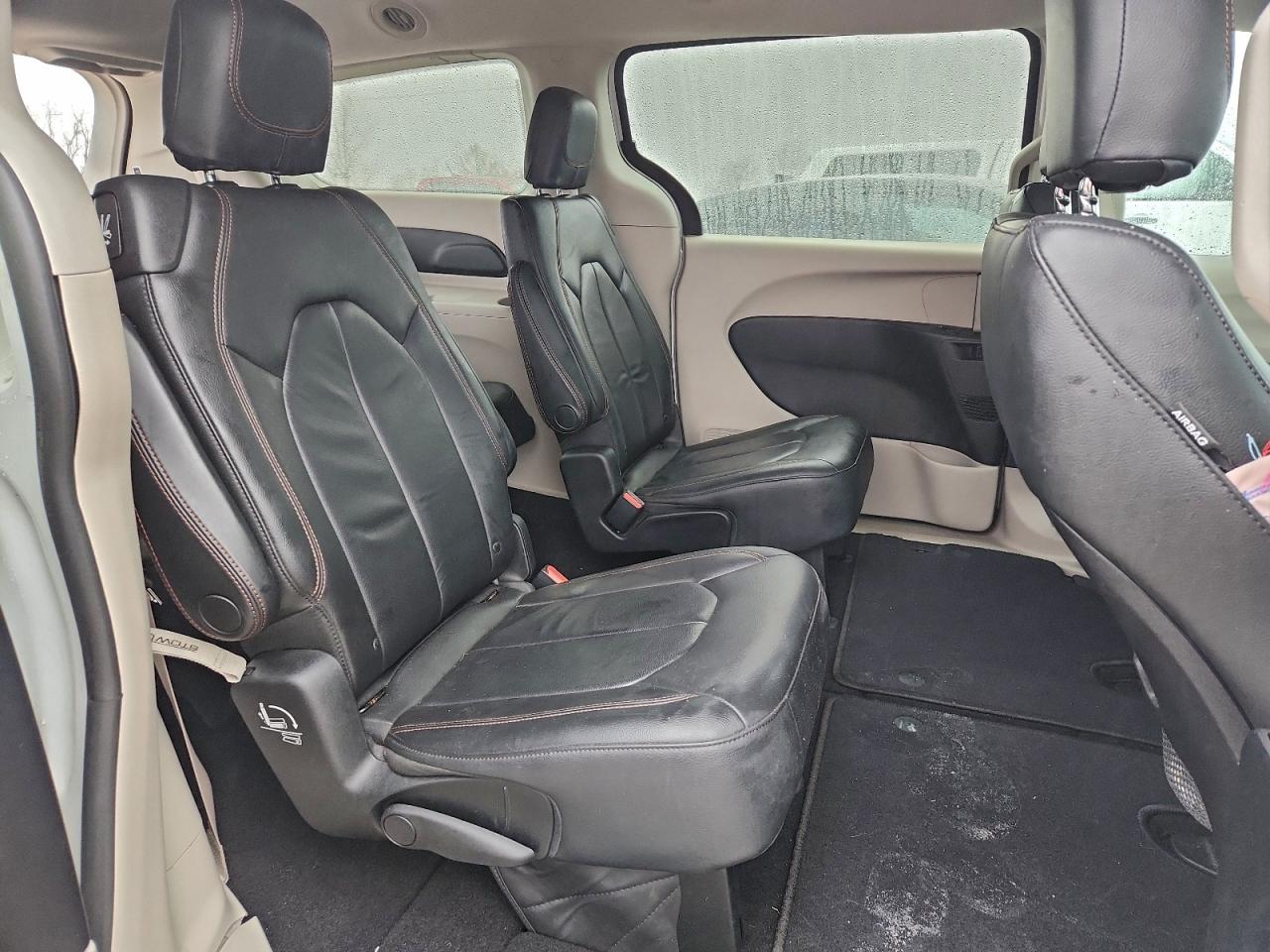 2017 Chrysler Pacifica Touring L VIN: 2C4RC1BG7HR510233 Lot: 94293595