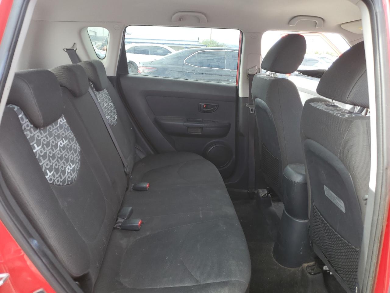 2010 Kia Soul + VIN: KNDJT2A22A7095144 Lot: 92709955