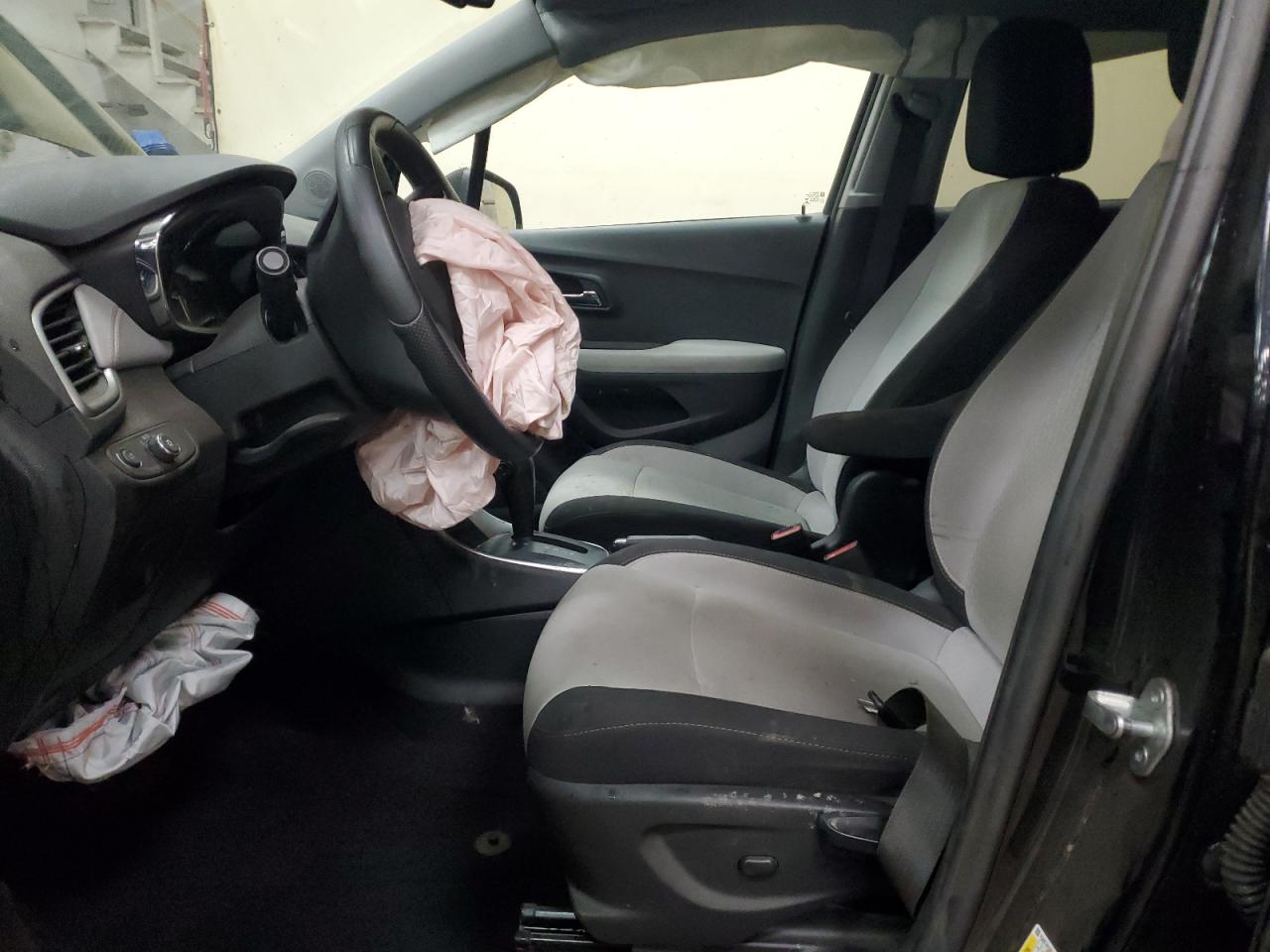 2020 Chevrolet Trax Ls VIN: 3GNCJKSB3LL224849 Lot: 92587035