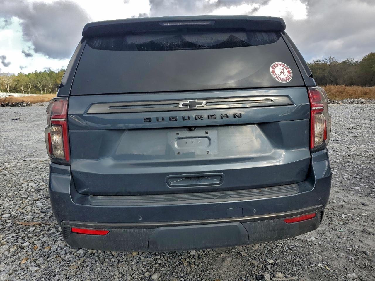 2021 Chevrolet Suburban K1500 Z71 VIN: 1GNSKDKD0MR327758 Lot: 94178835