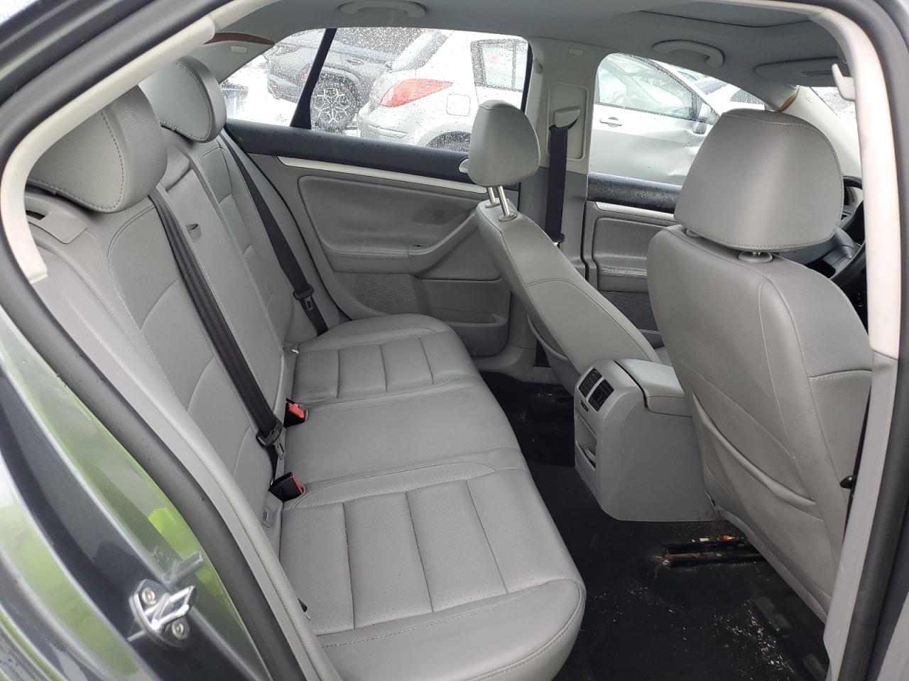 2007 Volkswagen Jetta Wolfsburg VIN: 3VWEG71K77M195299 Lot: 91474655