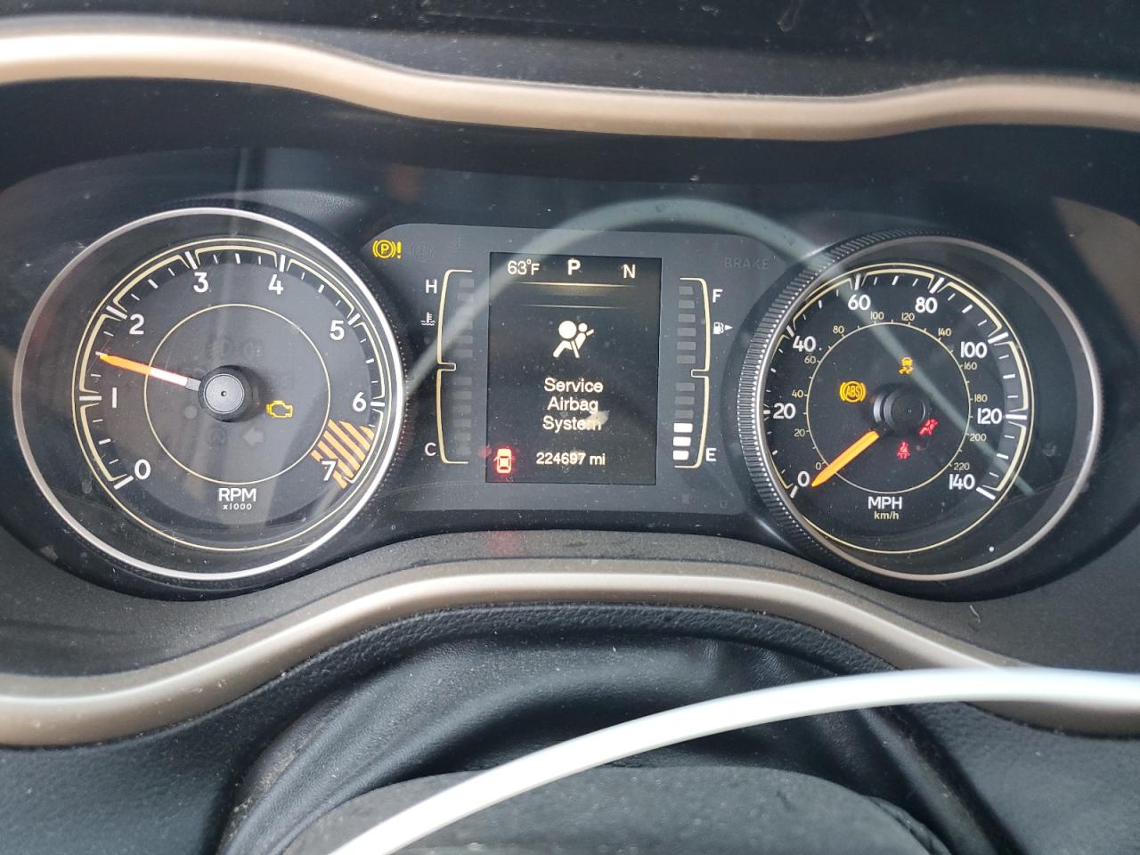 2015 Jeep Cherokee Latitude VIN: 1C4PJMCB6FW593093 Lot: 91699485