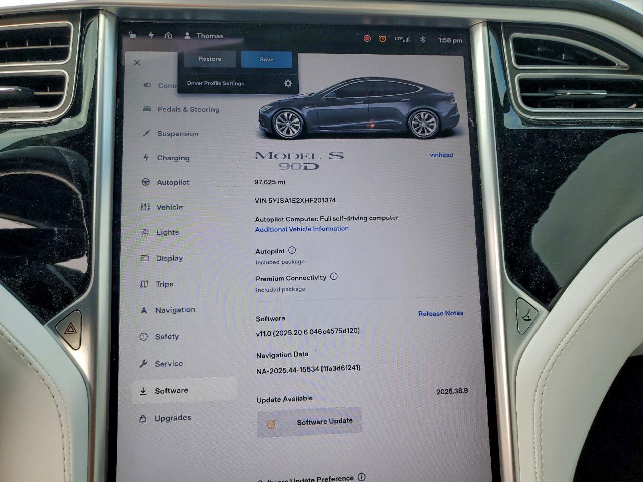 2017 Tesla Model S VIN: 5YJSA1E2XHF201374 Lot: 93639695