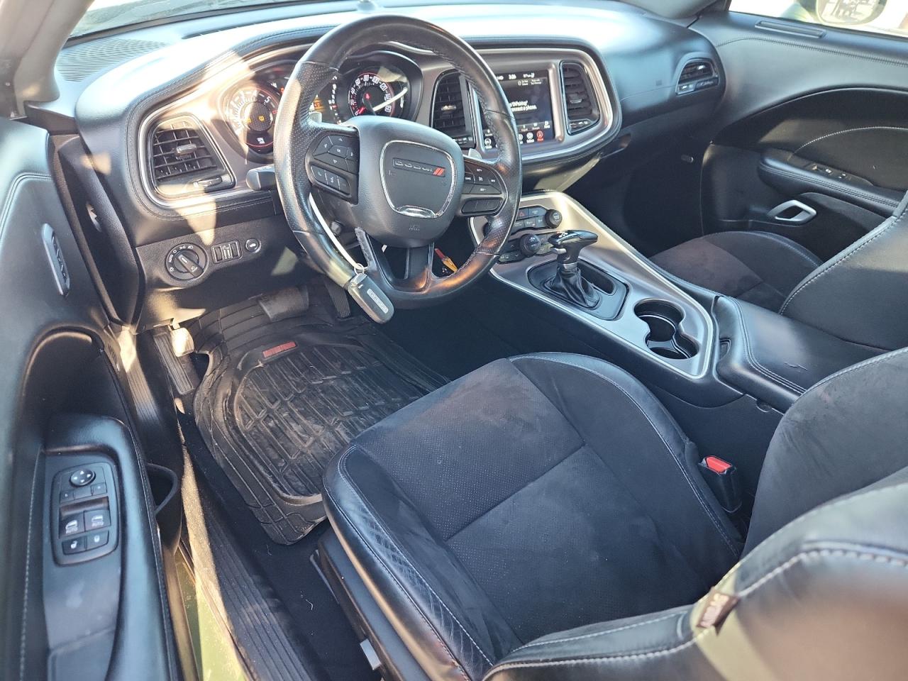 2021 Dodge Challenger R/T VIN: 2C3CDZBT8MH670382 Lot: 92674905