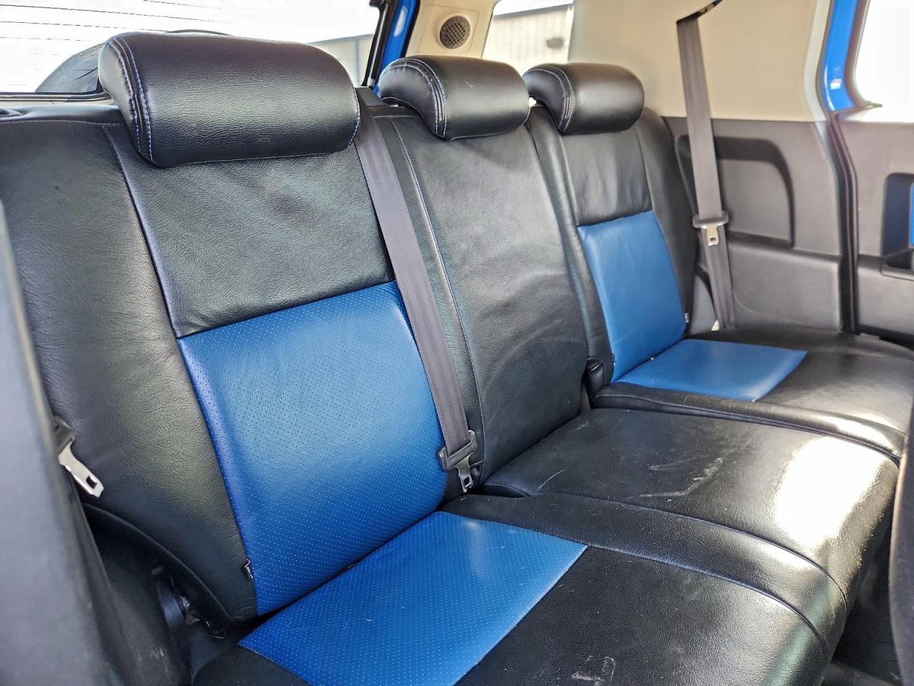 2007 Toyota Fj Cruiser VIN: JTEZU11F170009509 Lot: 93765175