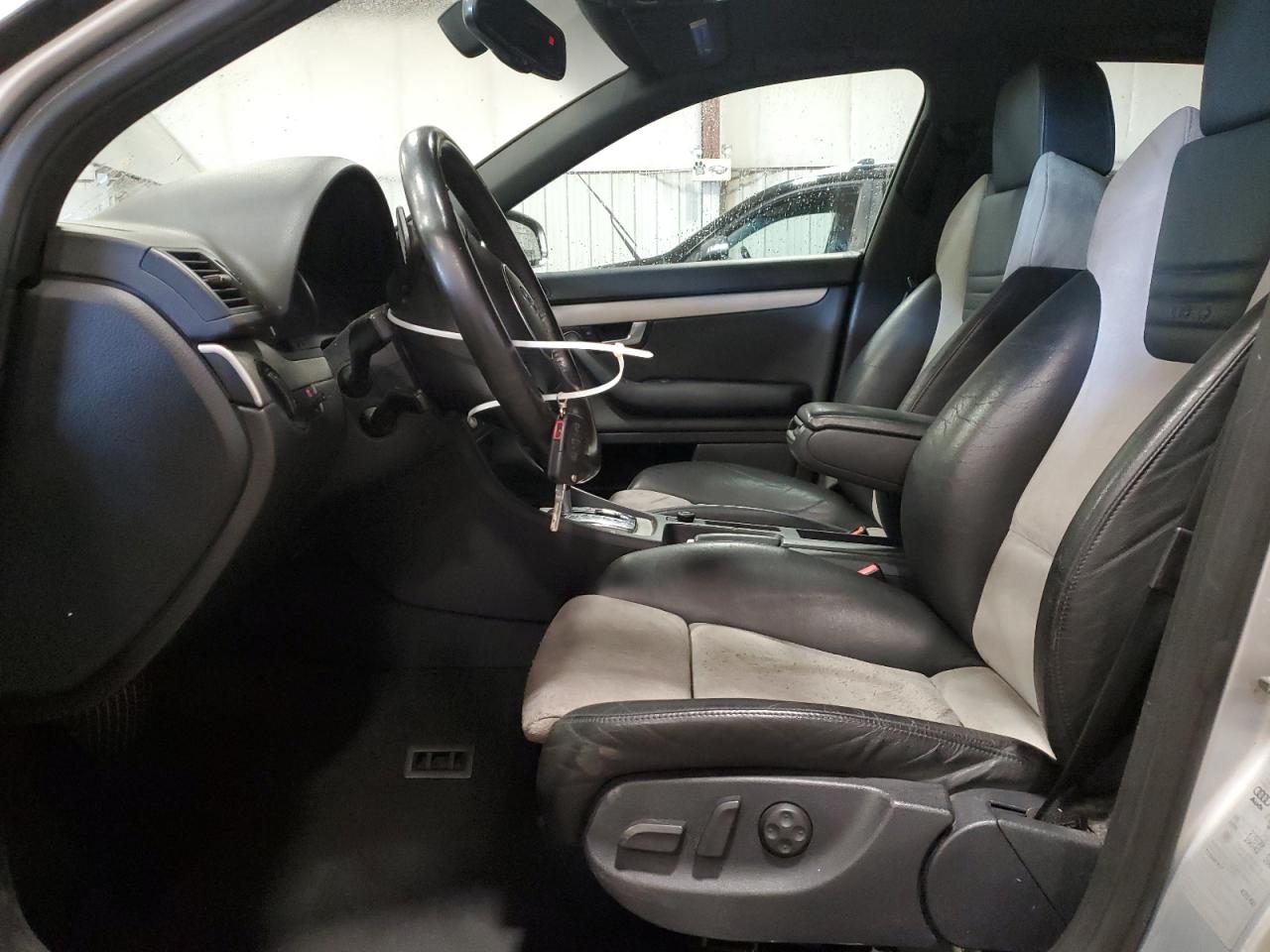 2005 Audi S4 VIN: WAUPL68E15A118937 Lot: 92374395