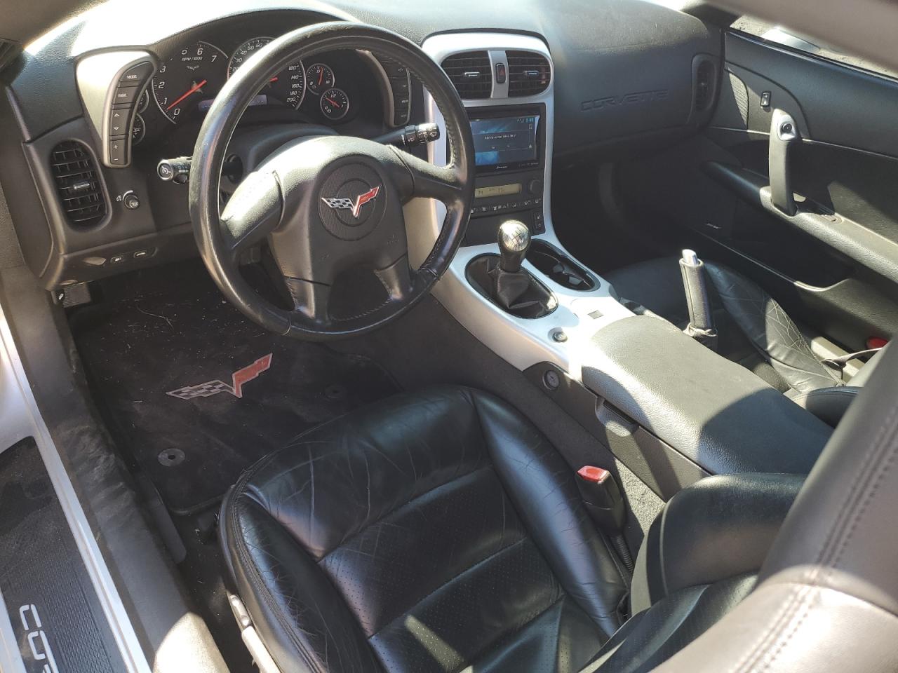 2005 Chevrolet Corvette VIN: 1G1YY24U355111181 Lot: 92802085